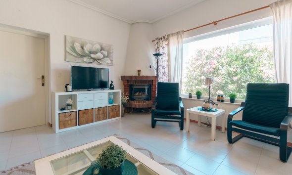 Reventa - Chalet / Villa  -
Albir