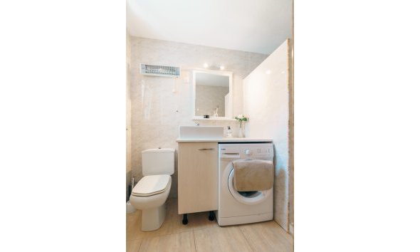 Reventa - Chalet / Villa  -
Albir