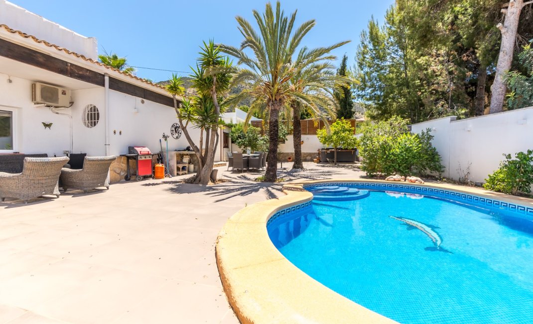 Reventa - Chalet / Villa  -
Albir