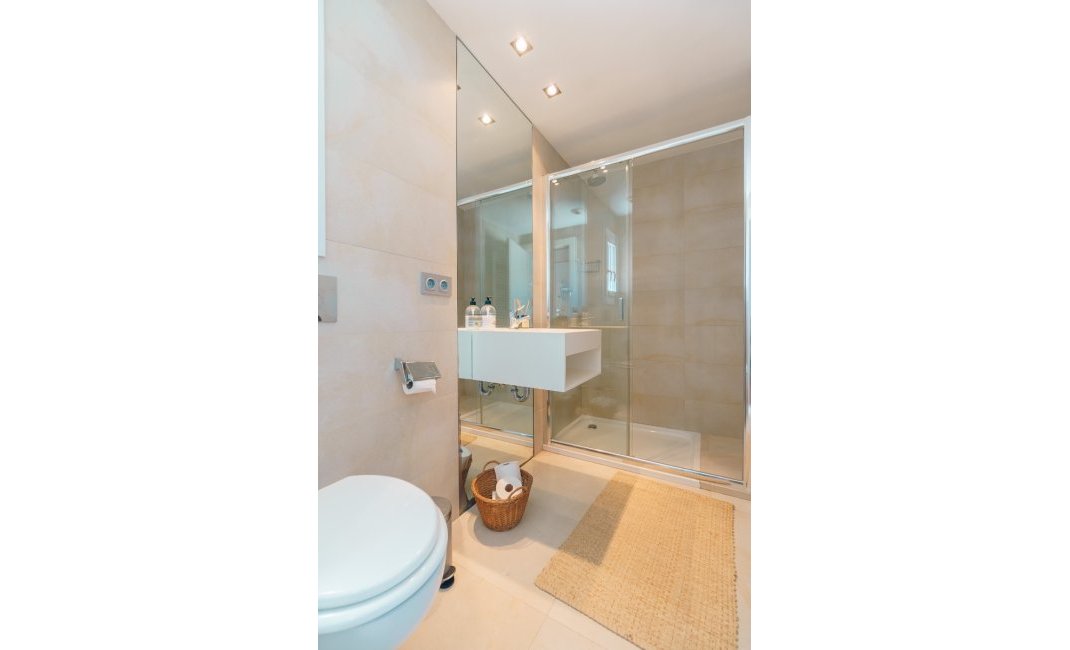Reventa - Chalet / Villa  -
Albir