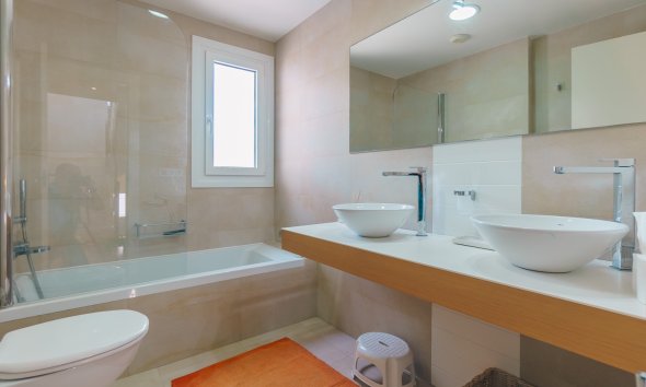 Reventa - Chalet / Villa  -
Albir