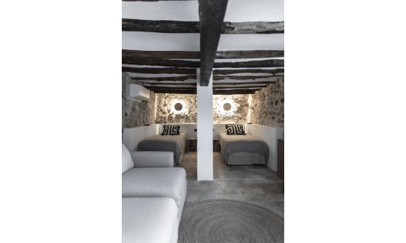 Revente - Maison mitoyenne -
Altea