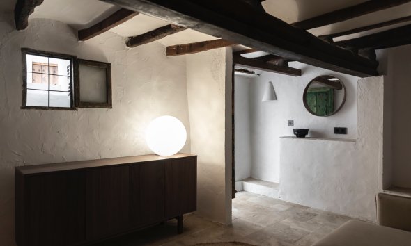 Revente - Maison mitoyenne -
Altea