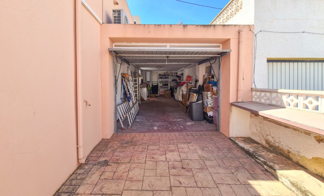 Videresalg - Villa -
Albir