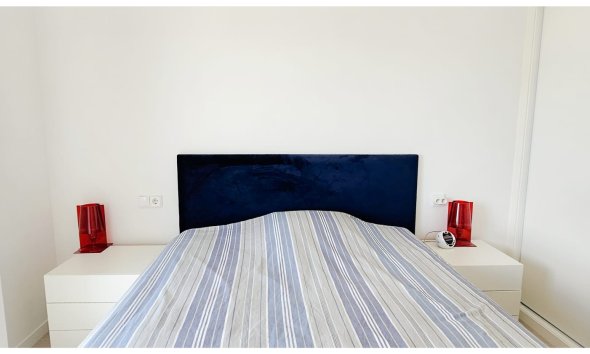 Reventa - Apartamento / piso -
Finestrat