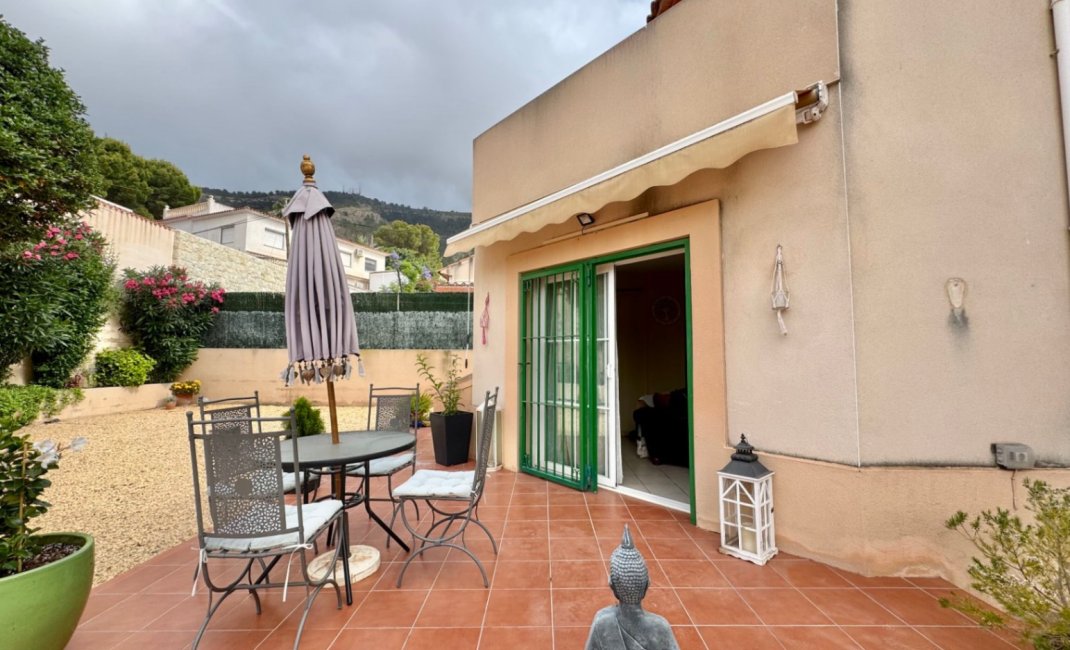 Resale - Villa -
Albir