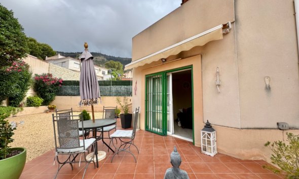 Resale - Villa -
Albir