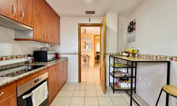Resale - Villa -
Albir