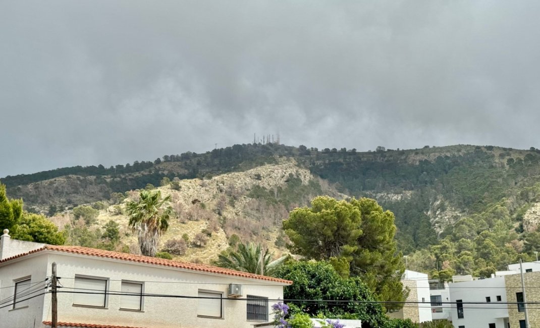 Resale - Villa -
Albir