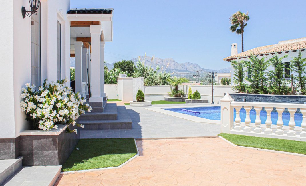 Reventa - Chalet -
Albir