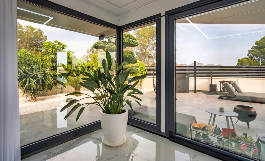 Herverkoop - Villa -
Benidorm - Playa de Poniente