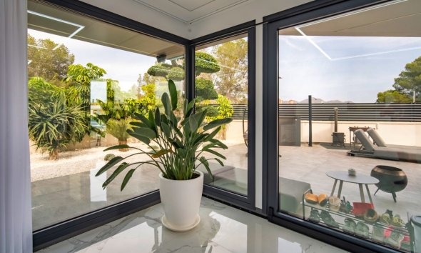 Herverkoop - Villa -
Benidorm - Playa de Poniente