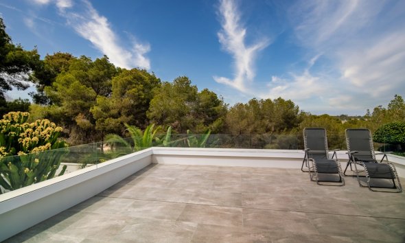 Herverkoop - Villa -
Benidorm - Playa de Poniente