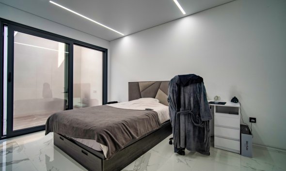 Herverkoop - Villa -
Benidorm - Playa de Poniente