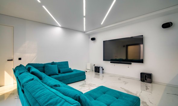 Herverkoop - Villa -
Benidorm - Playa de Poniente