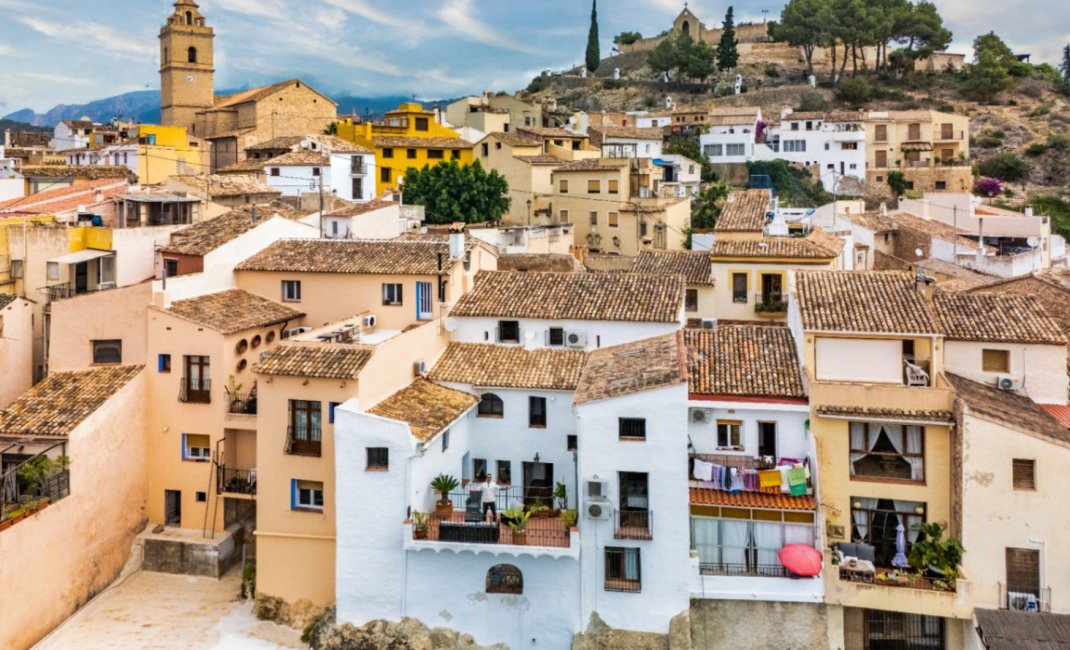 Resale - Villa -
Polop