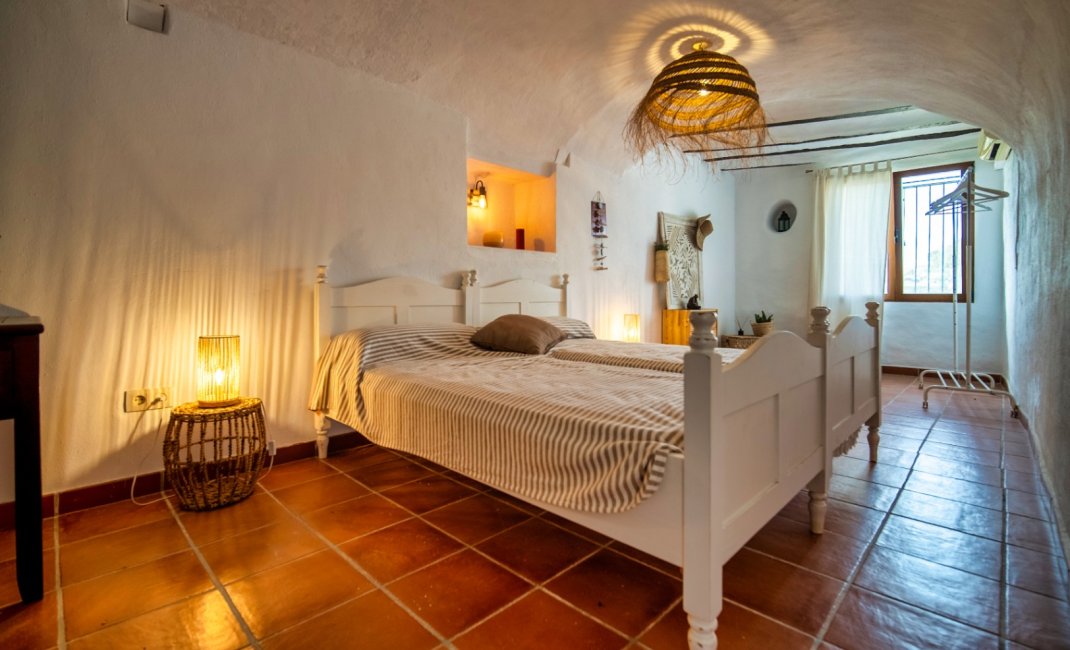 Resale - Villa -
Polop