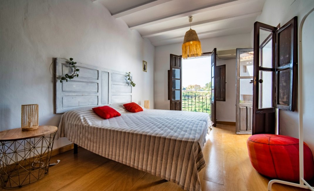 Resale - Villa -
Polop