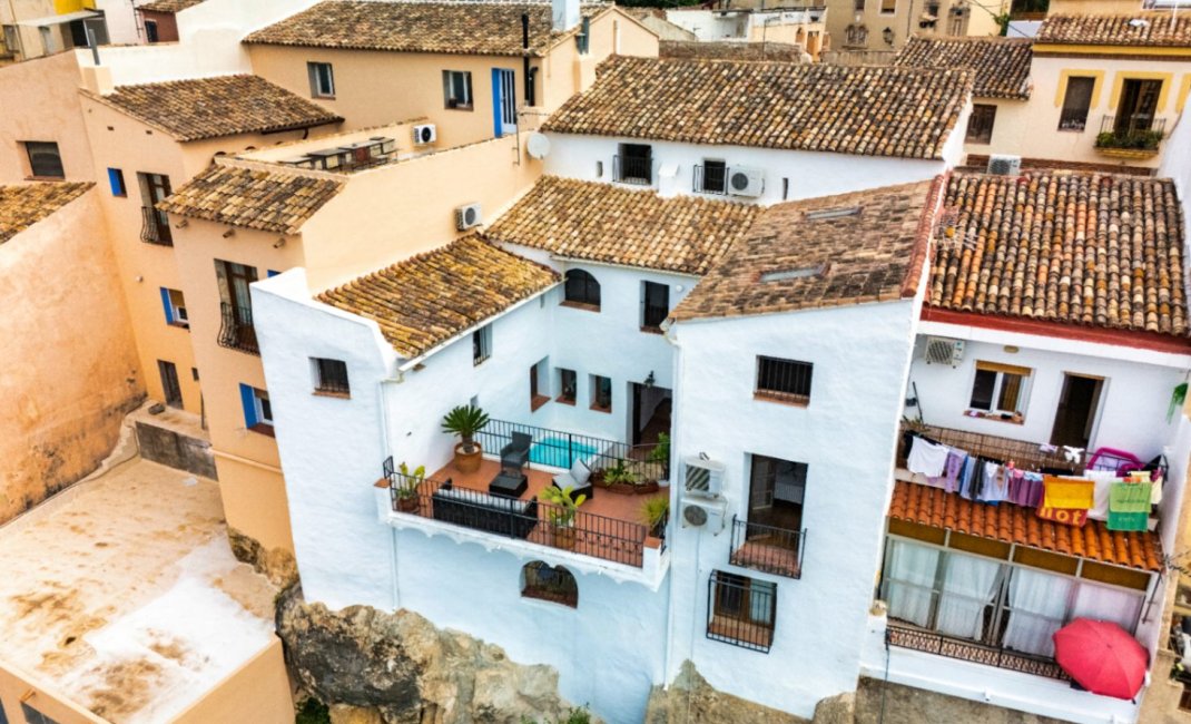 Resale - Villa -
Polop