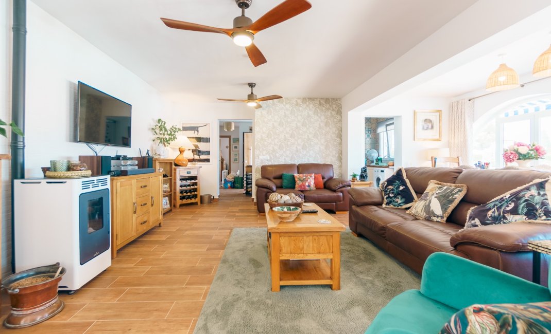 Herverkoop - Chalet / Villa -
La Nucía