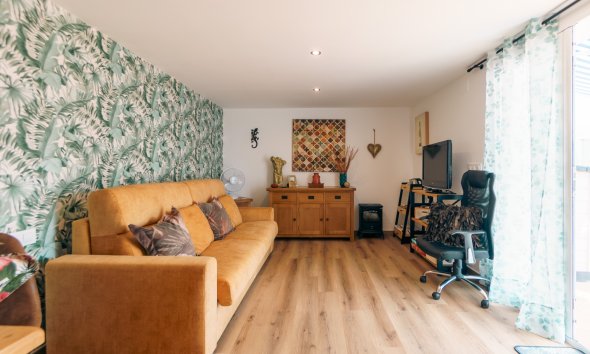 Herverkoop - Chalet / Villa -
La Nucía