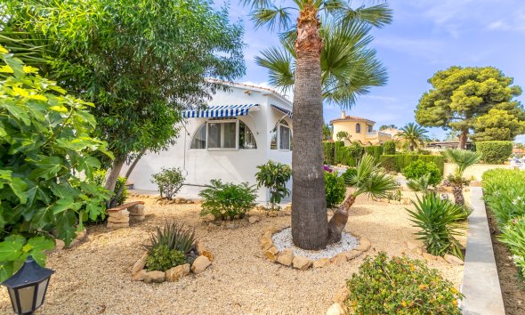 Herverkoop - Chalet / Villa -
La Nucía