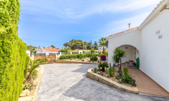 Herverkoop - Chalet / Villa -
La Nucía