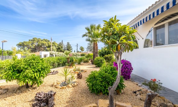 Herverkoop - Chalet / Villa -
La Nucía