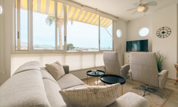 Revente - Appartement -
Albir