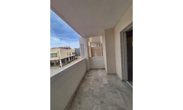 Reventa - Apartamento / piso -
Albir