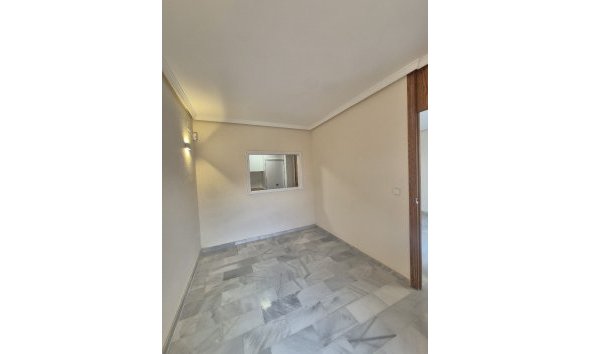 Reventa - Apartamento / piso -
Albir
