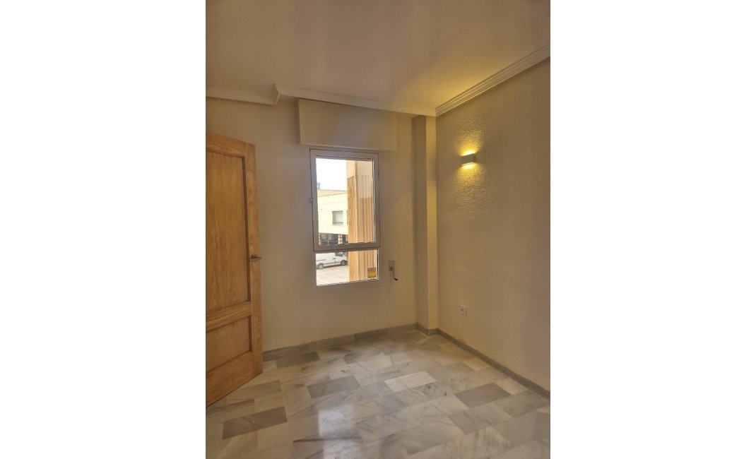 Reventa - Apartamento / piso -
Albir