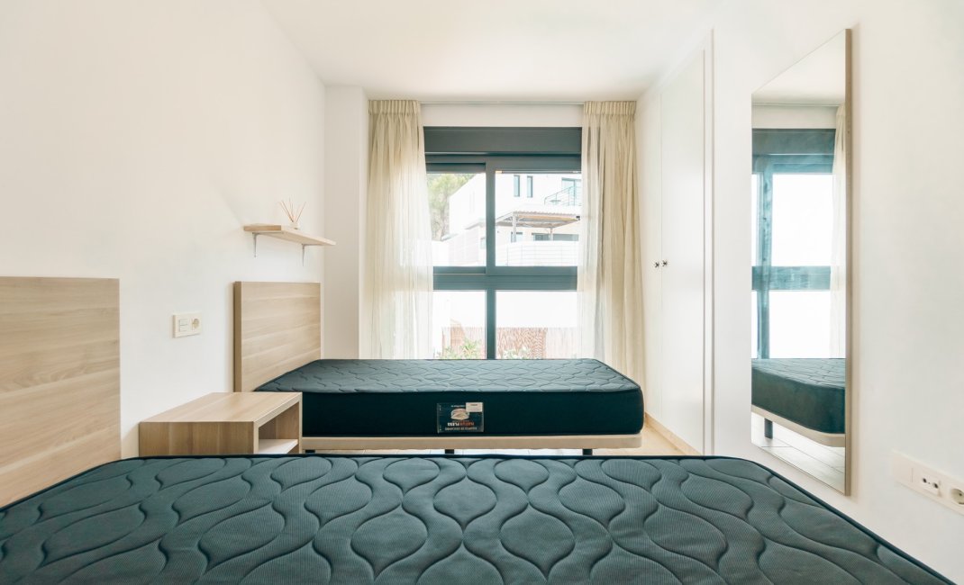 Herverkoop - Tussenwoning -
Albir