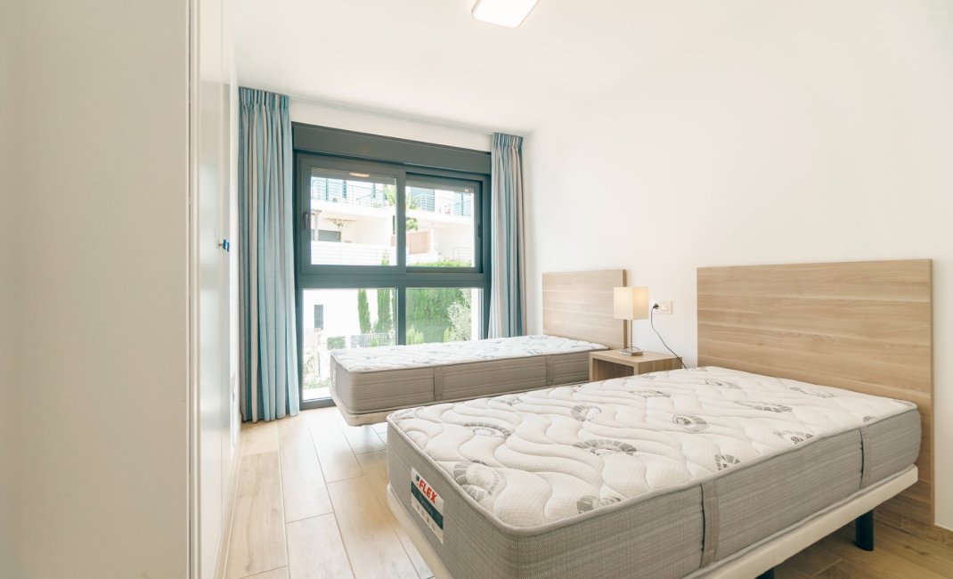 Herverkoop - Tussenwoning -
Albir