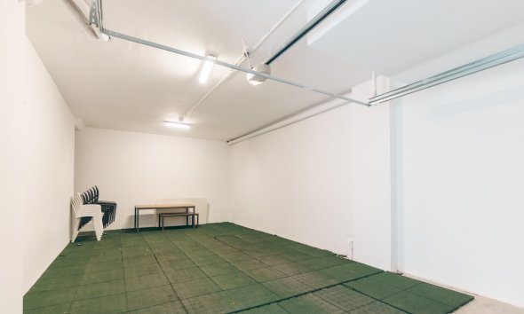 Herverkoop - Tussenwoning -
Albir