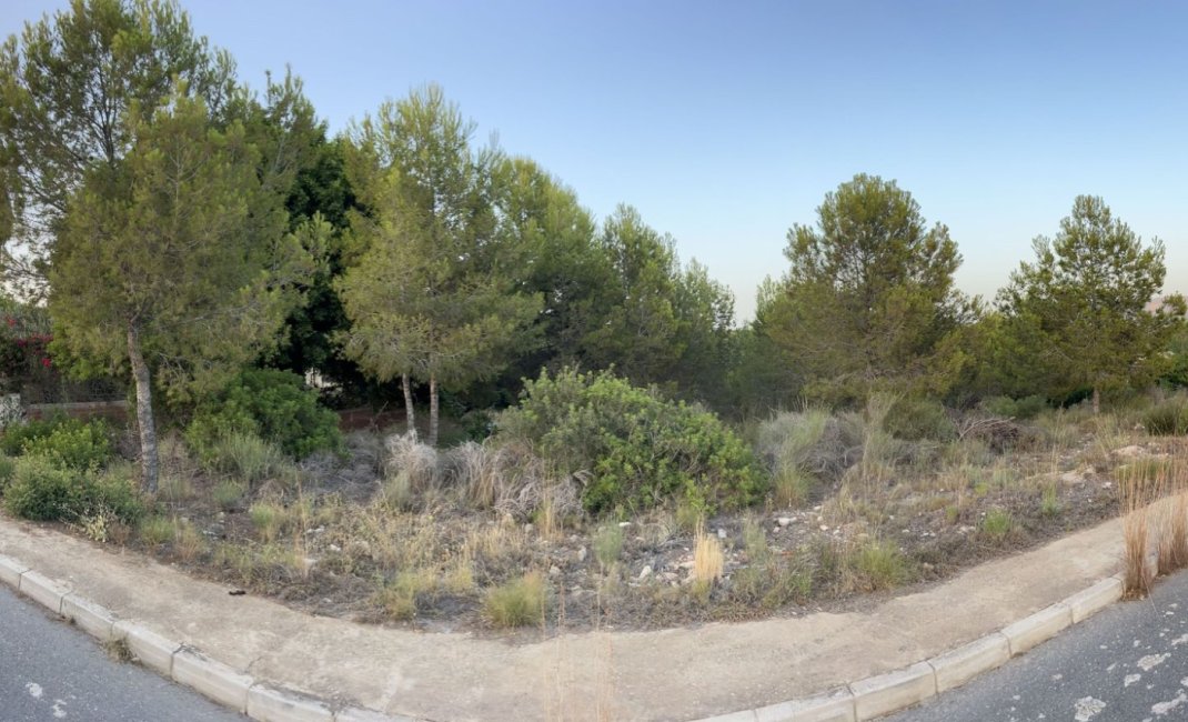 Herverkoop - Perceel / Grond -
Benidorm - Zona de Poniente