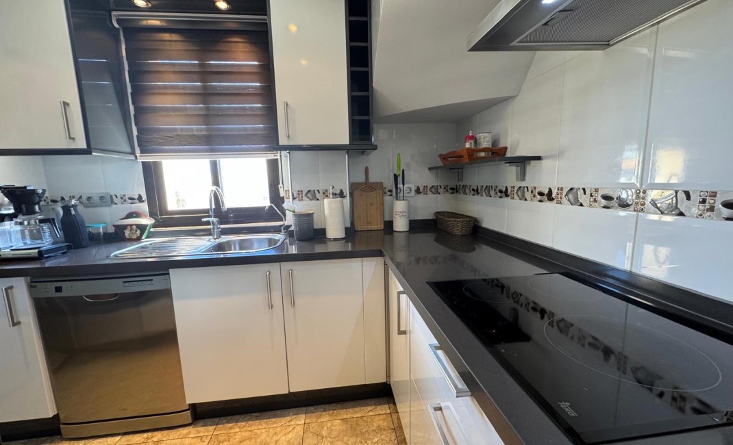 Reventa - Duplex -
Albir