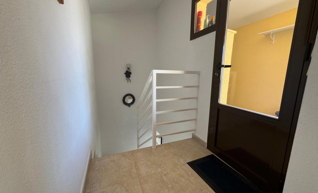 Reventa - Duplex -
Albir