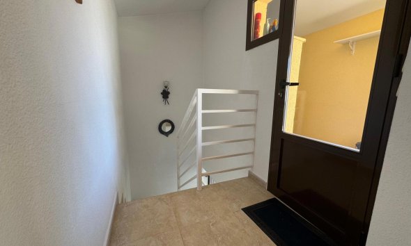 Reventa - Duplex -
Albir