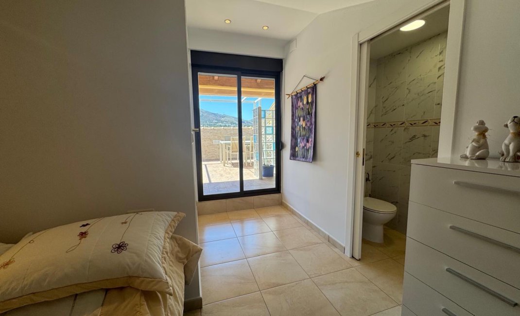 Reventa - Duplex -
Albir