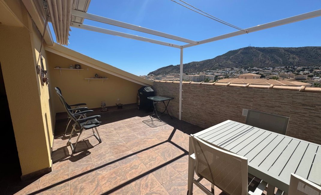 Reventa - Duplex -
Albir