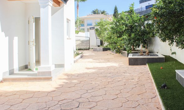 Reventa - Chalet -
Albir