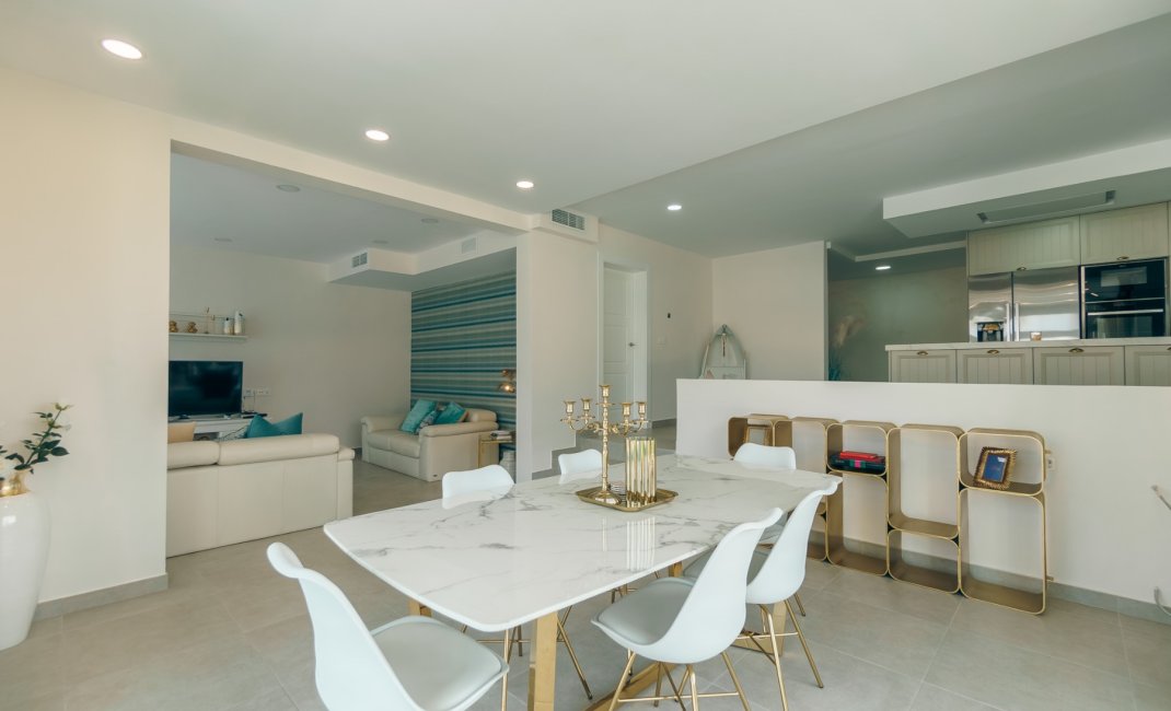 Verhuur Korte Termijn - Chalet / Villa -
Albir