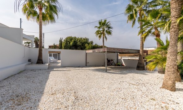 Verhuur Korte Termijn - Chalet / Villa -
Albir