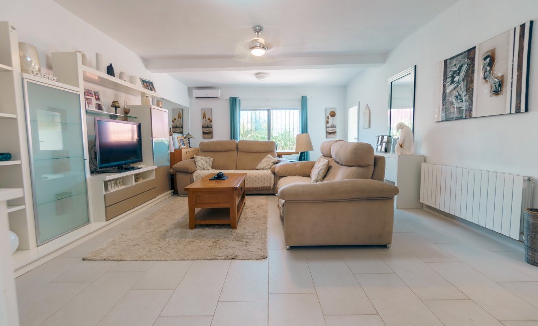 Resale -  Chalet / Villa -
Albir