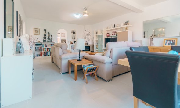 Resale -  Chalet / Villa -
Albir