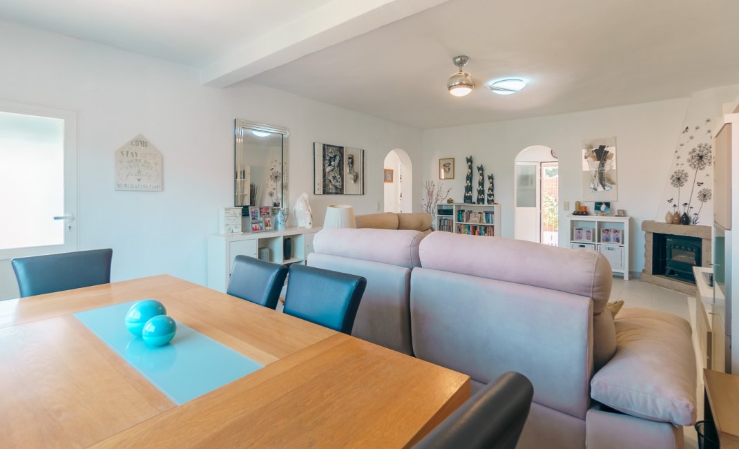 Resale -  Chalet / Villa -
Albir