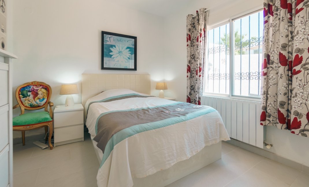 Resale -  Chalet / Villa -
Albir