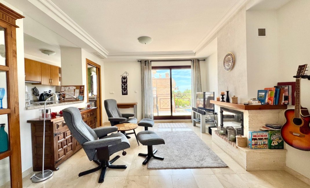 Herverkoop - Villa -
La Nucía - La Alberca