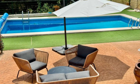 Herverkoop - Villa -
La Nucía - La Alberca